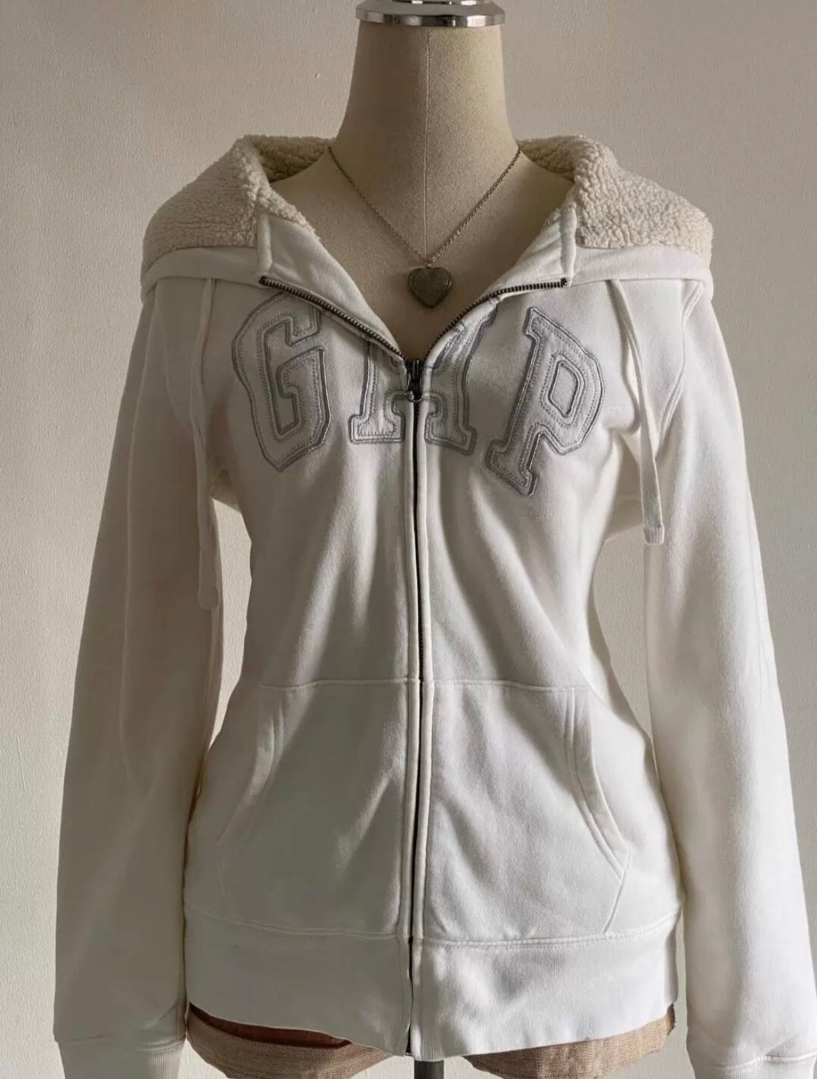 Gap Zipper