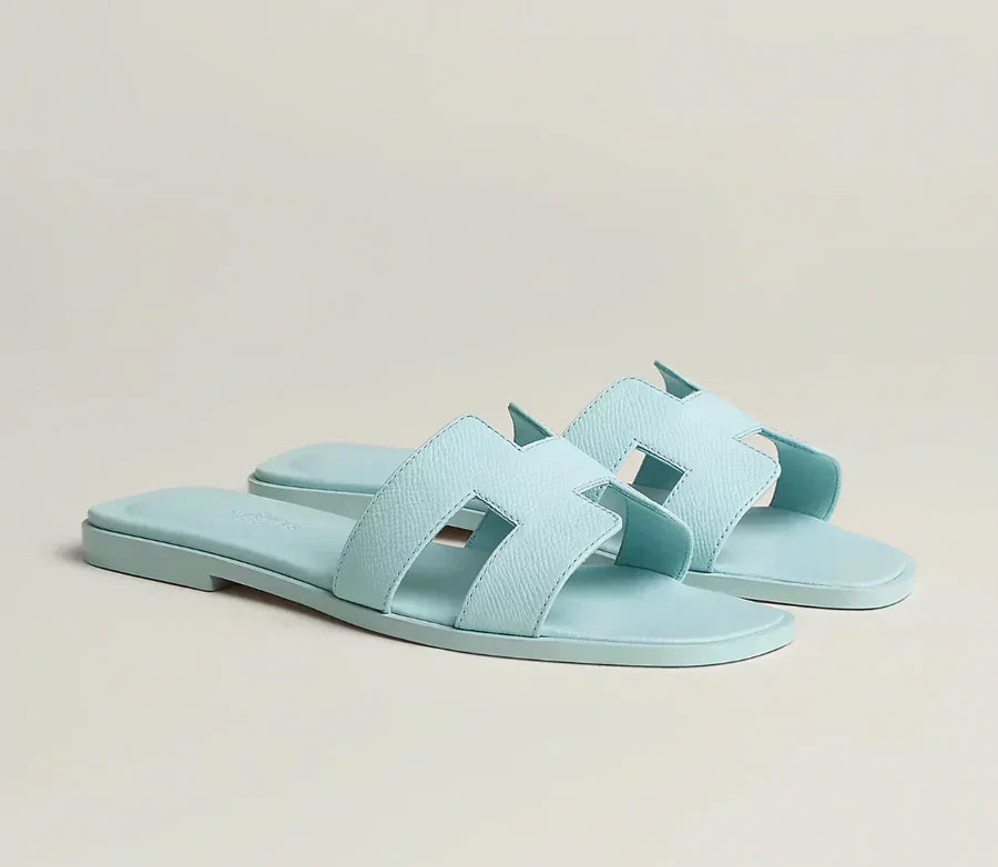 HRMS Sandals